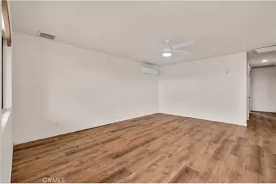6238 Mariposa, 29 Palms MCB, CA 92277 - Photo 3