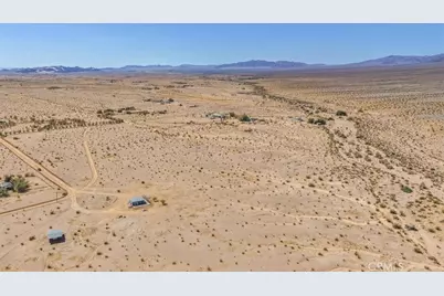 84320 McCombie, 29 Palms MCB, CA 92277 - Photo 47