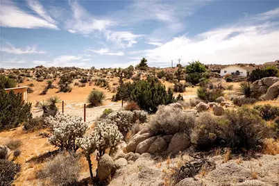 5887 Deerhurst, Yucca Valley, CA 92284 - Photo 37