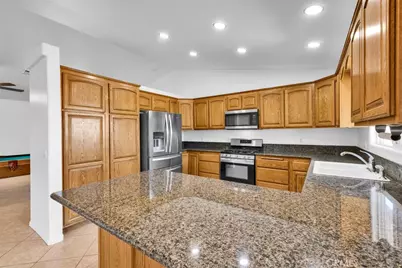 8469 Deer, Yucca Valley, CA 92284 - Photo 11