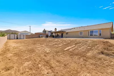 8469 Deer, Yucca Valley, CA 92284 - Photo 33