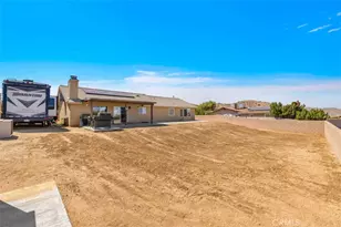 8469 Deer, Yucca Valley, CA 92284 - Photo 35