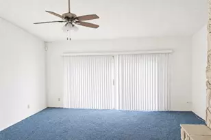4752 Flying H, 29 Palms MCB, CA 92277 - Photo 9