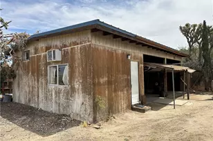 57672 Shepard Ln, Yucca Valley, CA 92284 - Photo 9