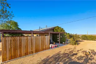 1040 Jackalope Ave, Joshua Tree, CA 92252 - Photo 21