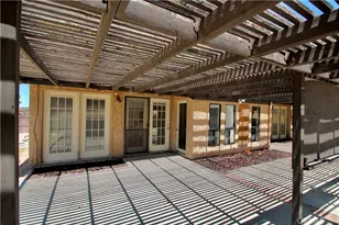 56563 Golden Bee, Yucca Valley, CA 92284 - Photo 41