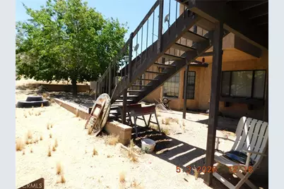 56563 Golden Bee, Yucca Valley, CA 92284 - Photo 5