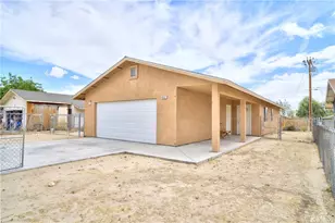 6627 Smoketree, 29 Palms MCB, CA 92277 - Photo 1