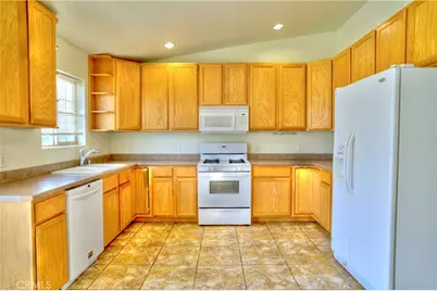 6627 Smoketree, 29 Palms MCB, CA 92277 - Photo 9