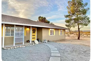 3893 Manchester, Yucca Valley, CA 92284 - Photo 1