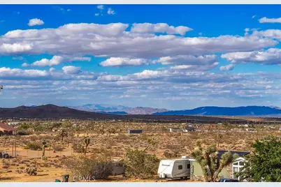 3854 Anita Avenue, Yucca Valley, CA 92284 - Photo 17