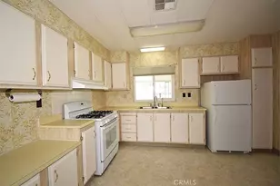 56254 29 Palms Hwy, Yucca Valley, CA 92284 - Photo 9