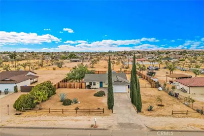 58750 Buena Vista Drive, Yucca Valley, CA 92284 - Photo 3
