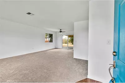 58750 Buena Vista Drive, Yucca Valley, CA 92284 - Photo 5