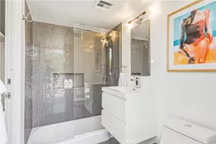 302 E Racquet Club Dr, Palm Springs, CA 92262 - Photo 23