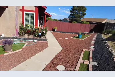 12441 San Gorgonio, Victorville, CA 92392 - Photo 5