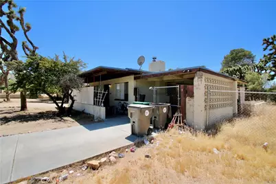 7634 Fox A & B, Yucca Valley, CA 92284 - Photo 3