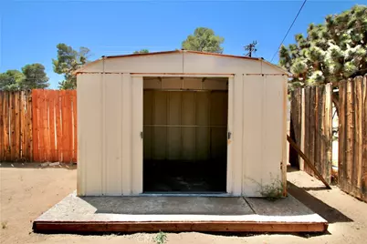 7634 Fox A & B, Yucca Valley, CA 92284 - Photo 7