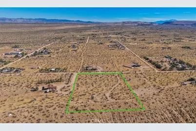 56666 Lowe Avenue, Yucca Valley, CA 92284 - Photo 23