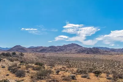 56666 Lowe Avenue, Yucca Valley, CA 92284 - Photo 27