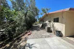 49116 Hibiscus, Morongo Valley, CA 92256 - Photo 11