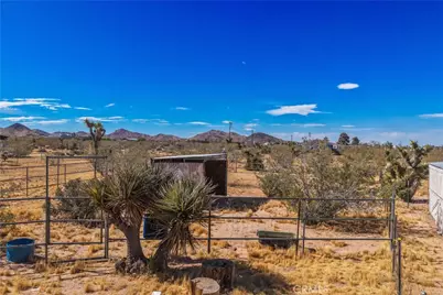 975 Jemez Trail, Yucca Valley, CA 92284 - Photo 39