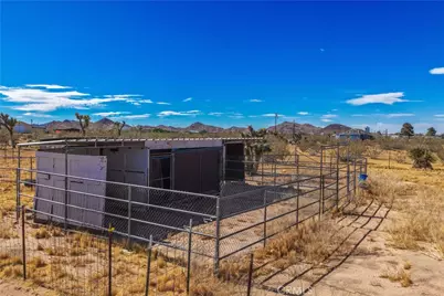 975 Jemez Trail, Yucca Valley, CA 92284 - Photo 37