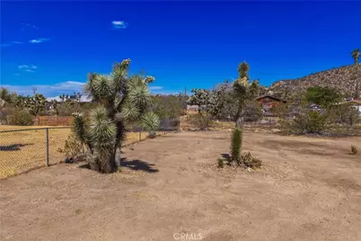 7817 Valley Vista Avenue, Yucca Valley, CA 92284 - Photo 35
