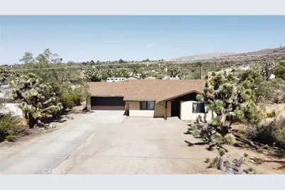 7745 Joshua View, Yucca Valley, CA 92284 - Photo 3