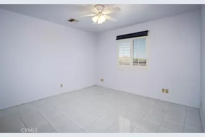 57815 San Tropeze, Yucca Valley, CA 92284 - Photo 9