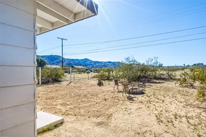 6546 Rose Ellen, 29 Palms MCB, CA 92277 - Photo 3
