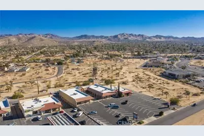 57353 29 Palms, Yucca Valley, CA 92284 - Photo 7