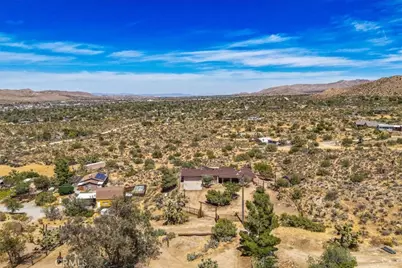 8001 Hammett Road, Yucca Valley, CA 92284 - Photo 57