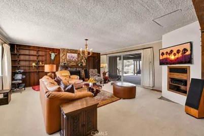 8001 Hammett Road, Yucca Valley, CA 92284 - Photo 17