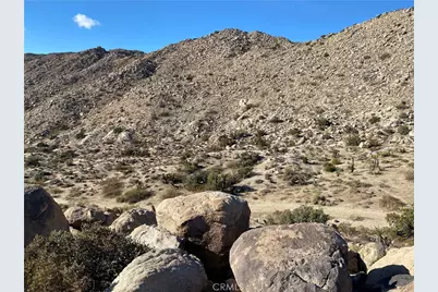 5952913 Palm, Yucca Valley, CA 92284 - Photo 3