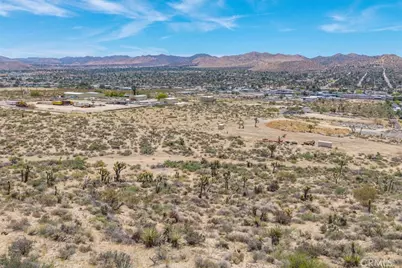 55652 Buena Vista Drive, Yucca Valley, CA 92284 - Photo 7