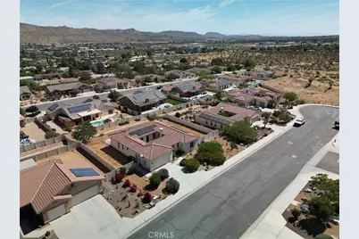 56172 Mountain View, Yucca Valley, CA 92284 - Photo 23