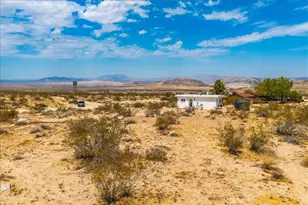 777 Quail Bush Rd, Landers, CA 92285 - Photo 21