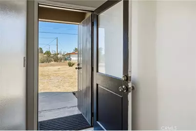 6998 Lennox, Yucca Valley, CA 92284 - Photo 3