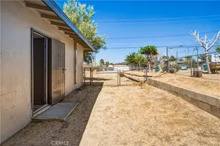6998 Lennox, Yucca Valley, CA 92284 - Photo 35
