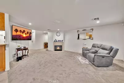 8514 Barberry Avenue, Yucca Valley, CA 92284 - Photo 9
