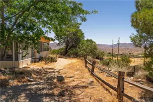 9215 Encelia, Morongo Valley, CA 92256 - Photo 5