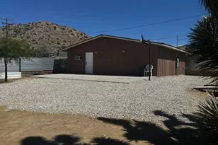 8103 Hopi, Yucca Valley, CA 92284 - Photo 11