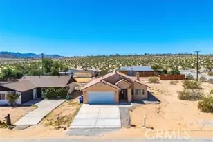6218 Daisy, 29 Palms MCB, CA 92277 - Photo 1