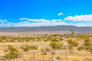 75775 Joe Davis Dr, 29 Palms MCB, CA 92277 - Photo 57