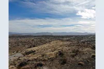 56365 Terra Vista Drive, Yucca Valley, CA 92284 - Photo 5
