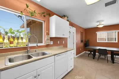 5566 Cahuilla, 29 Palms MCB, CA 92277 - Photo 11