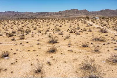 5589 Sutton Avenue, Joshua Tree, CA 92252 - Photo 11