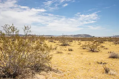 5589 Sutton Avenue, Joshua Tree, CA 92252 - Photo 1