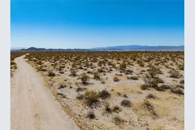 61900 Moonlight Mesa Street, Joshua Tree, CA 92252 - Photo 7